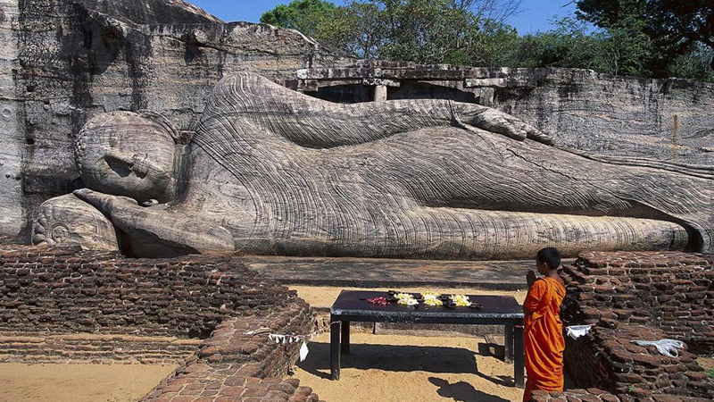 Polonnaruwa gal viharaya